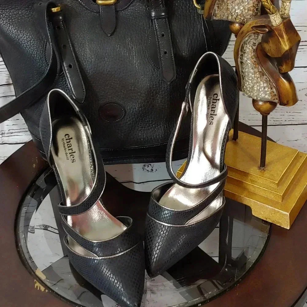 High heels by Charles David - Picture 9 of 12
